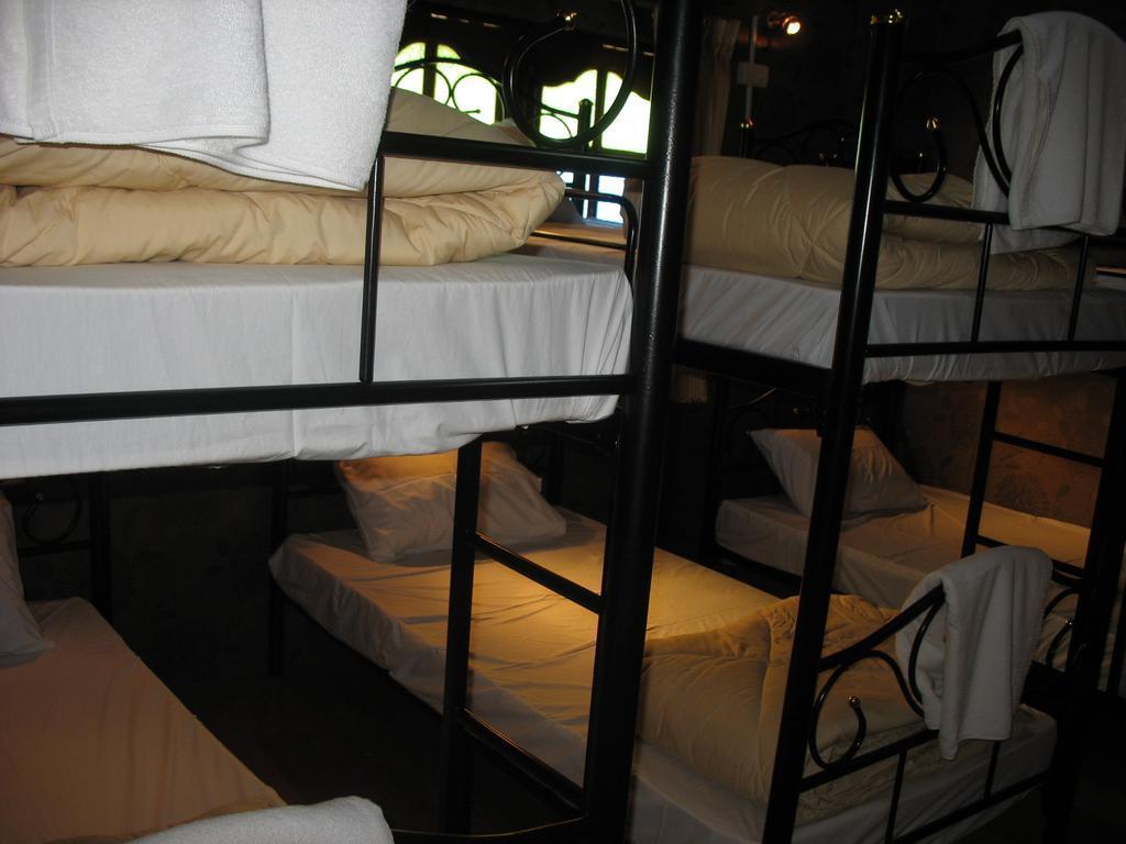 Gotum Hostel 1 Phuket Zewnętrze zdjęcie