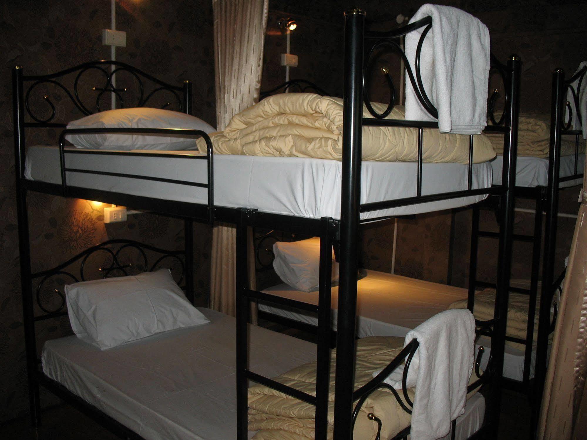 Gotum Hostel 1 Phuket Zewnętrze zdjęcie